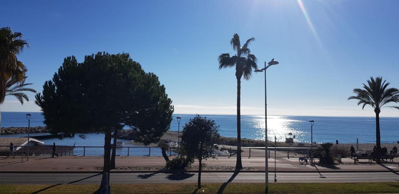 Front De Mer,Plage, Piscine, Parking Cagnes-sur-Mer Kültér fotó