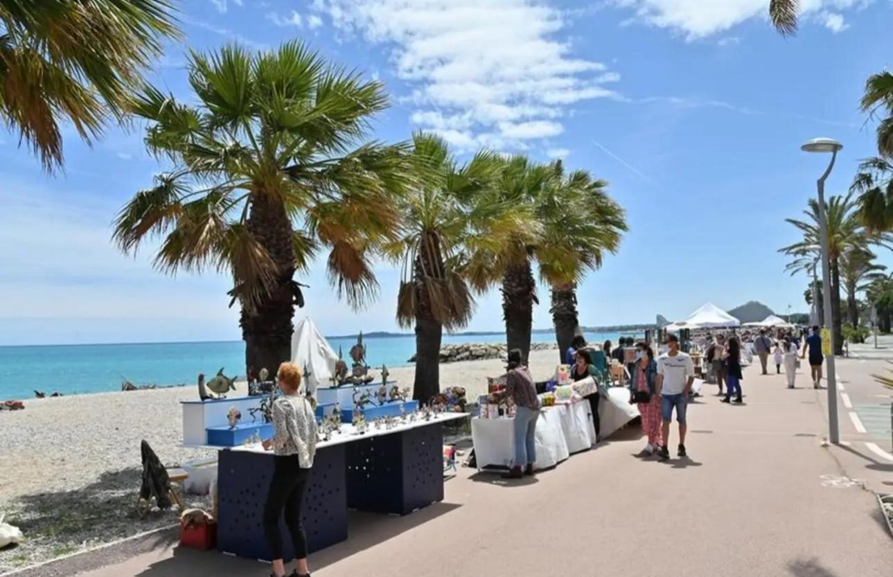 Front De Mer,Plage, Piscine, Parking Cagnes-sur-Mer Kültér fotó